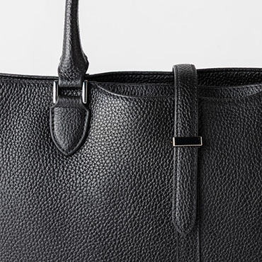 本革キーリンク付きトートバッグ ブラック