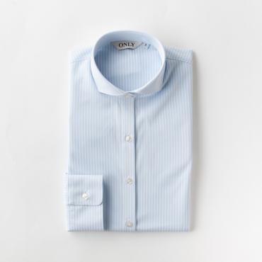 トリコットニット / サックスカッタウェイカラー ストレッチシャツ