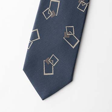 サックススクエアモチーフタイ