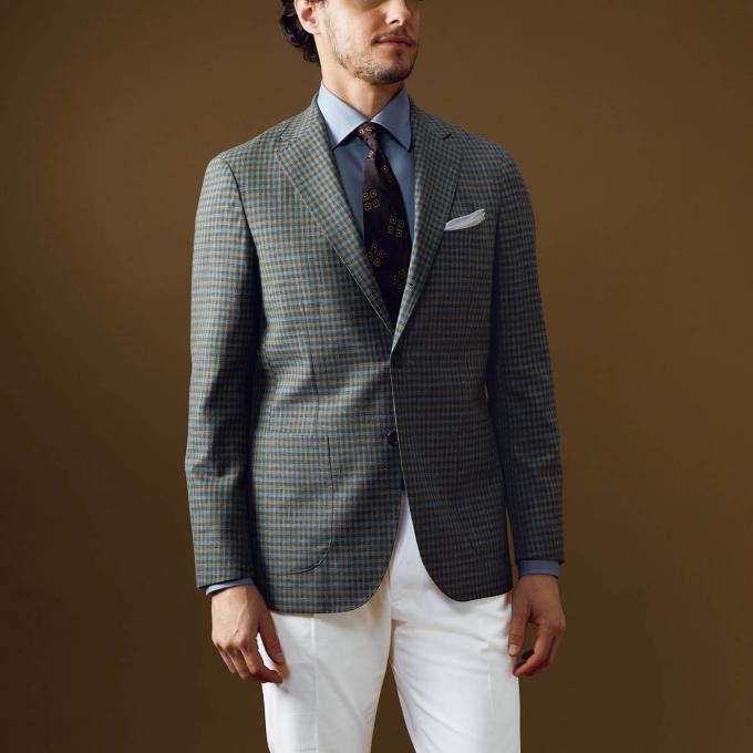 伊カノニコ社 ウールシルクリネン グレー