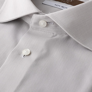 綿100%ノンアイロン / セミワイドスプレッド ベージュ 柄無地