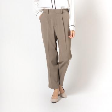 【入荷待ち】ストレッチクロップドパンツ ベージュ無地