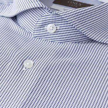 綿100%ノンアイロン / カッタウェイ スナップボタン