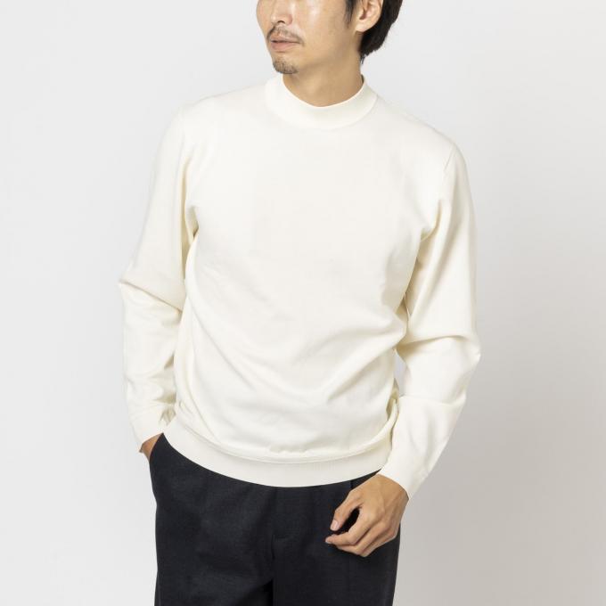 ONLY GREEN モックネックホワイトニット
